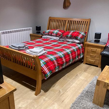Apartamento Roblins Nest Ammanford Exterior foto