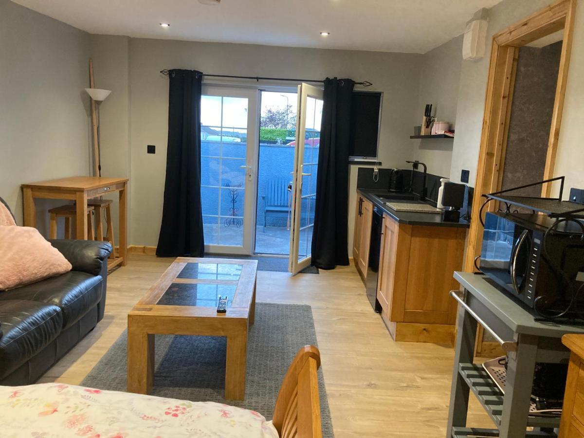 Apartamento Roblins Nest Ammanford Exterior foto